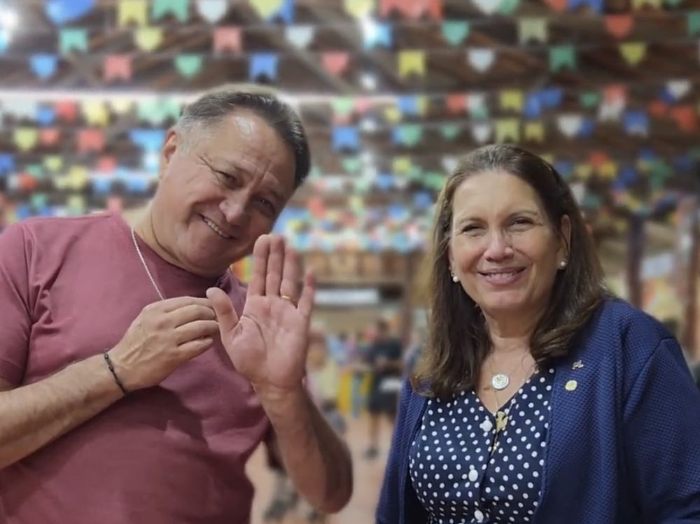 João Cardoso com a deputada federal Bia Kicis